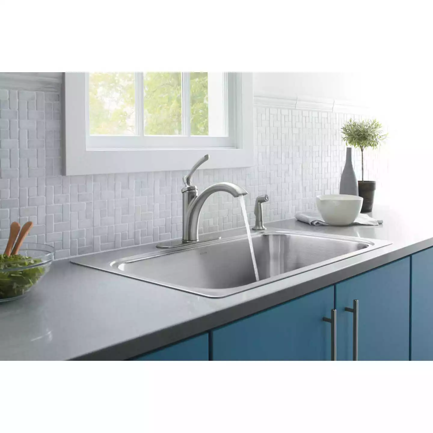 Kohler Linwood Single Handle Lever Kitchen Faucet With Side Spray, Stainless - Billede 2